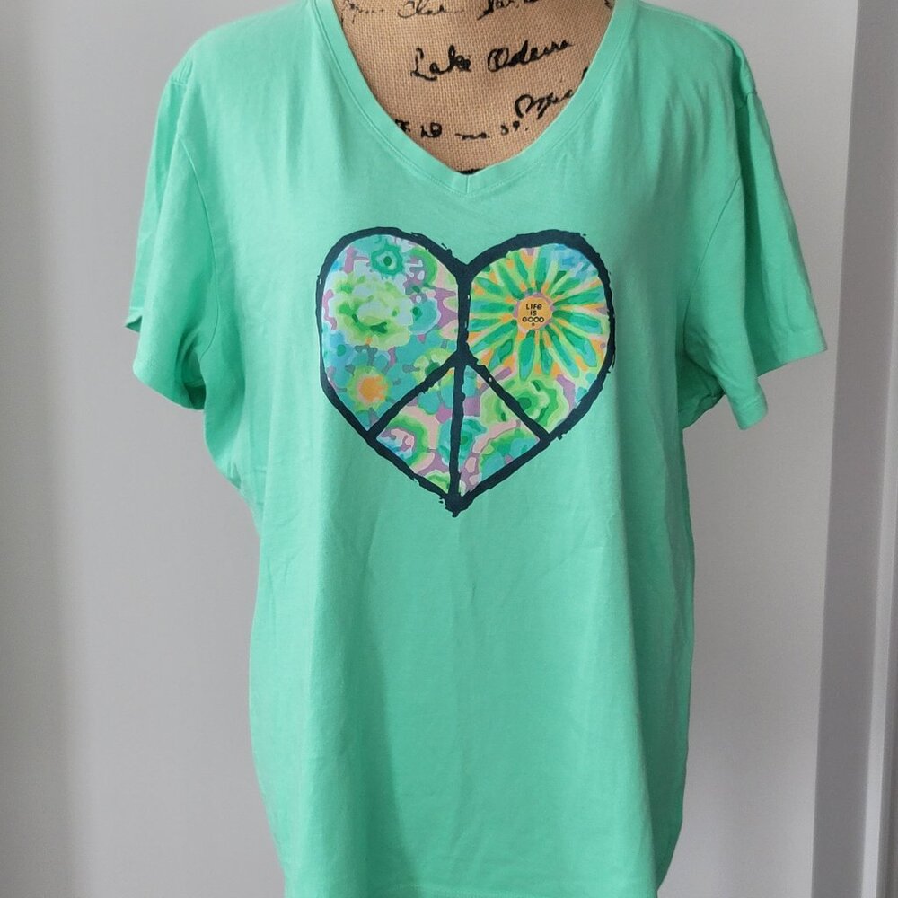 Life is Good Crusher Green Peace Shirt Women's XXL